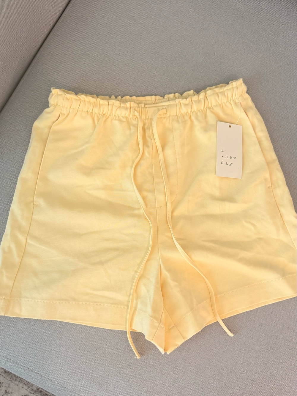 A New Day Yellow Linen Blend High Rise Shorts Women's XS Summer Casual NWT - Picture 3 of 5